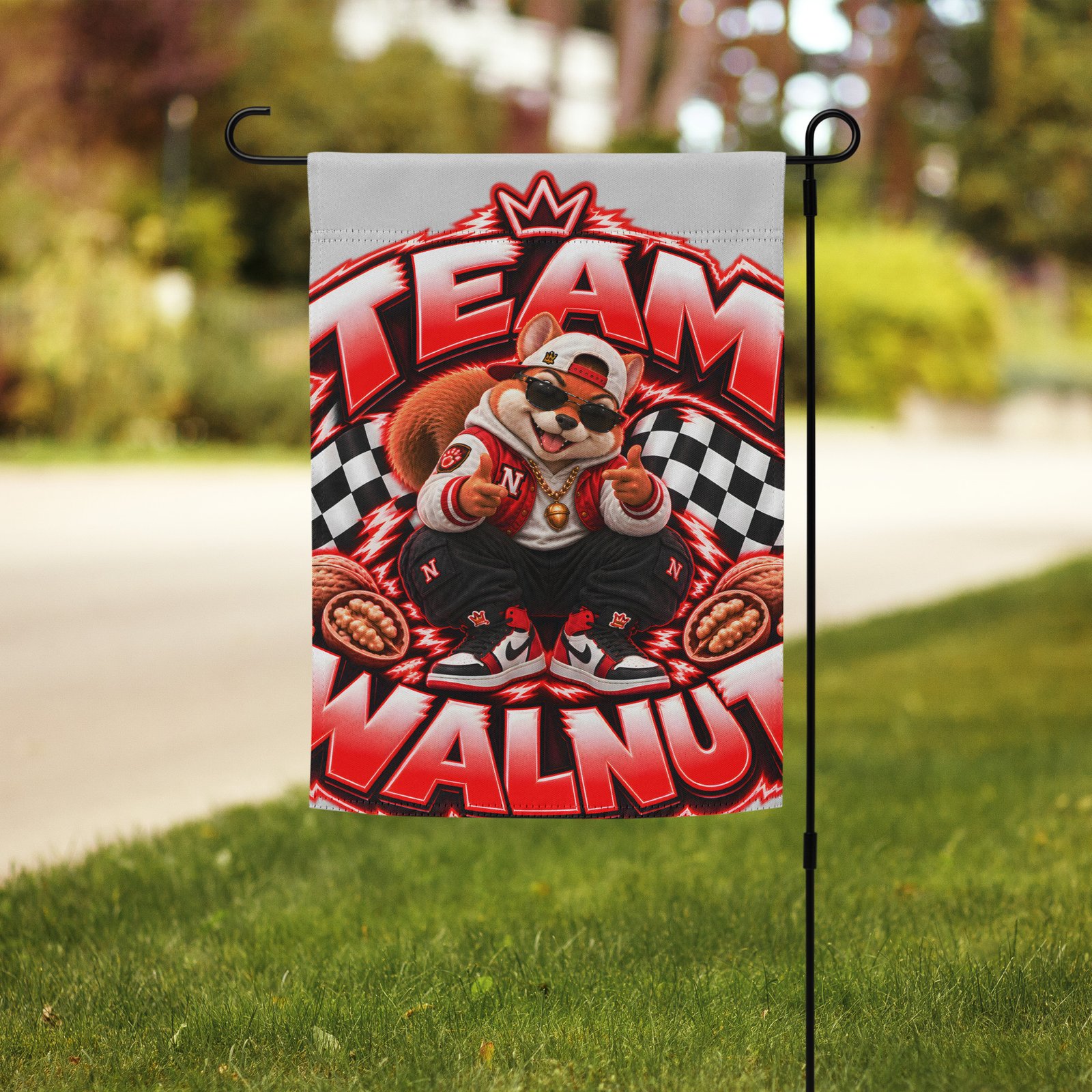 WALNUT Garden flag